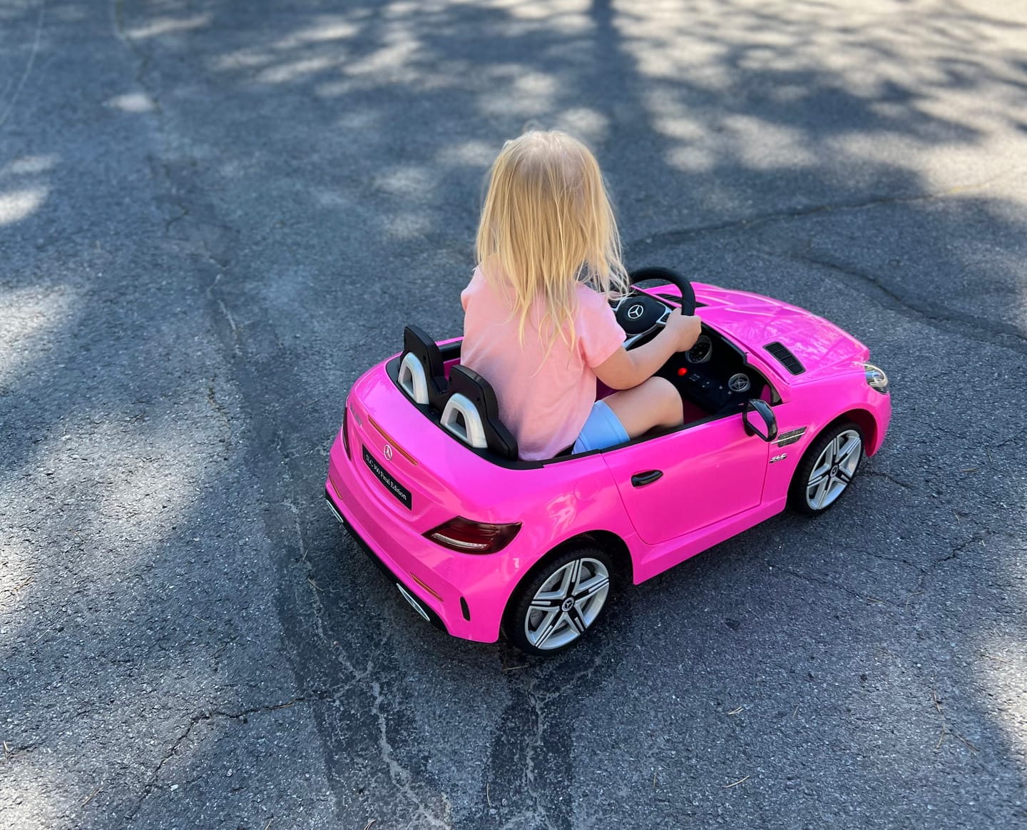 Customer photo review of Lasten sähköauto Mercedes-Benz Slc Vaaleanpunainen