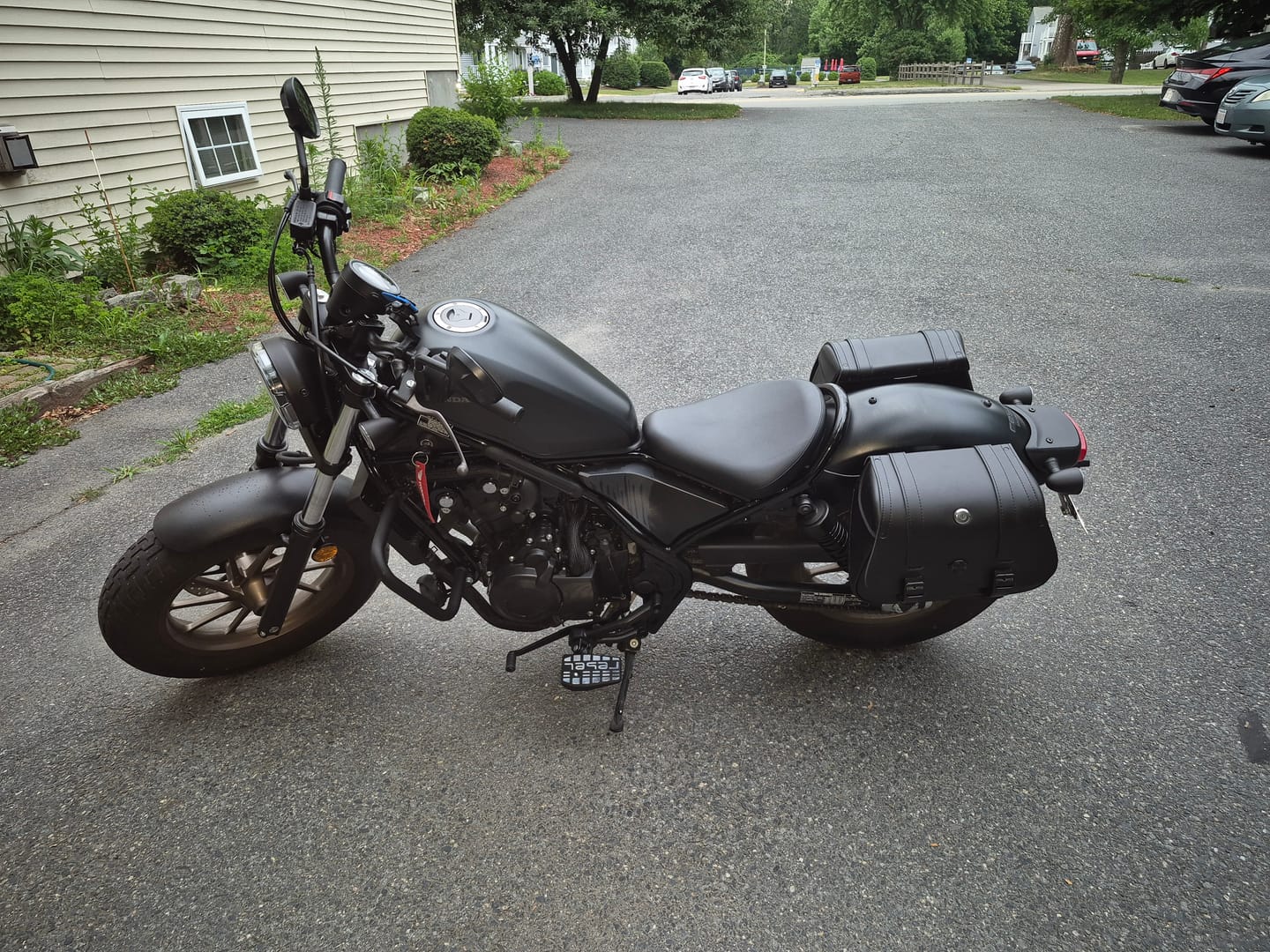 Customer photo review of 25L - SpiritBlade Medium Honda Rebel 500/ABS CMX500 Leather Motorcycle Saddlebags