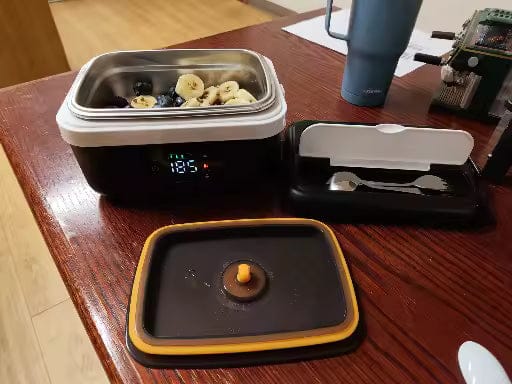 Customer photo review of Yakka Heating LunchBox
