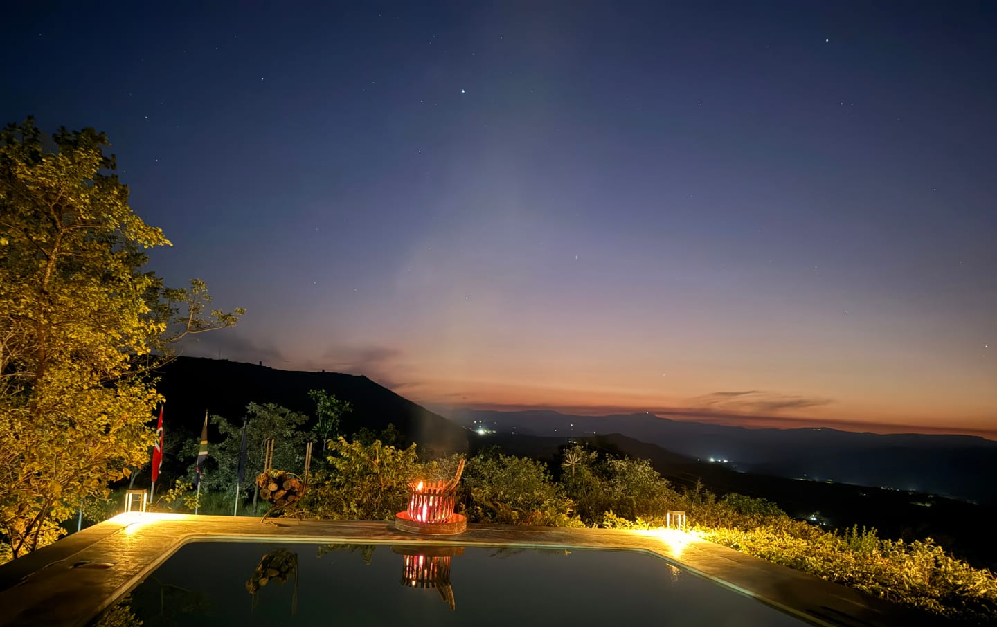 Customer photo review of Solar Festoon Bulb String Lights