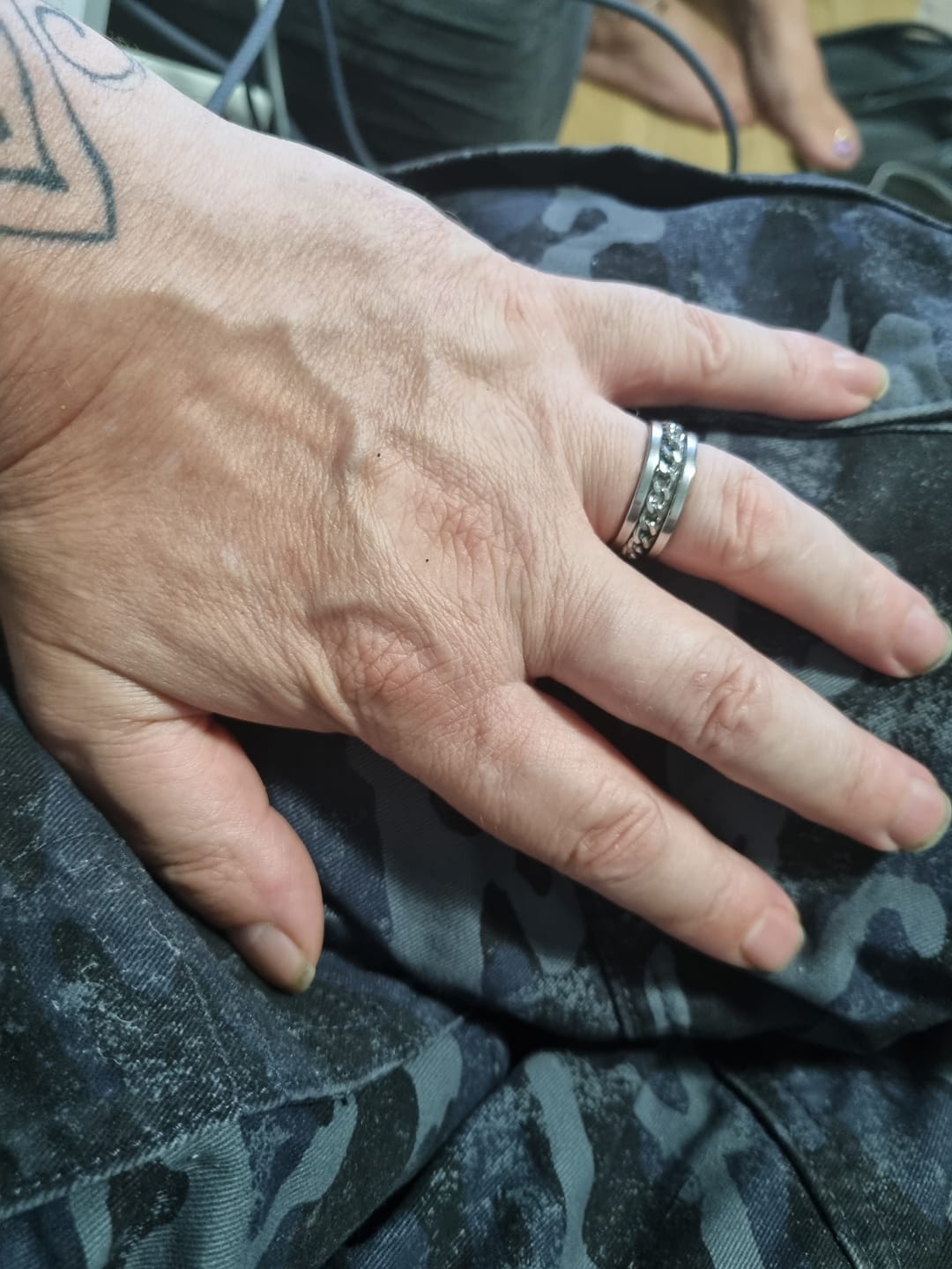 Customer photo review of THE CHAIN.