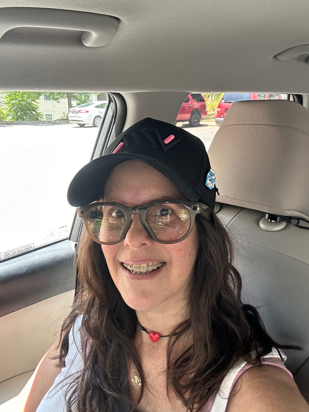 Customer photo review of VZLA Ávila Pin