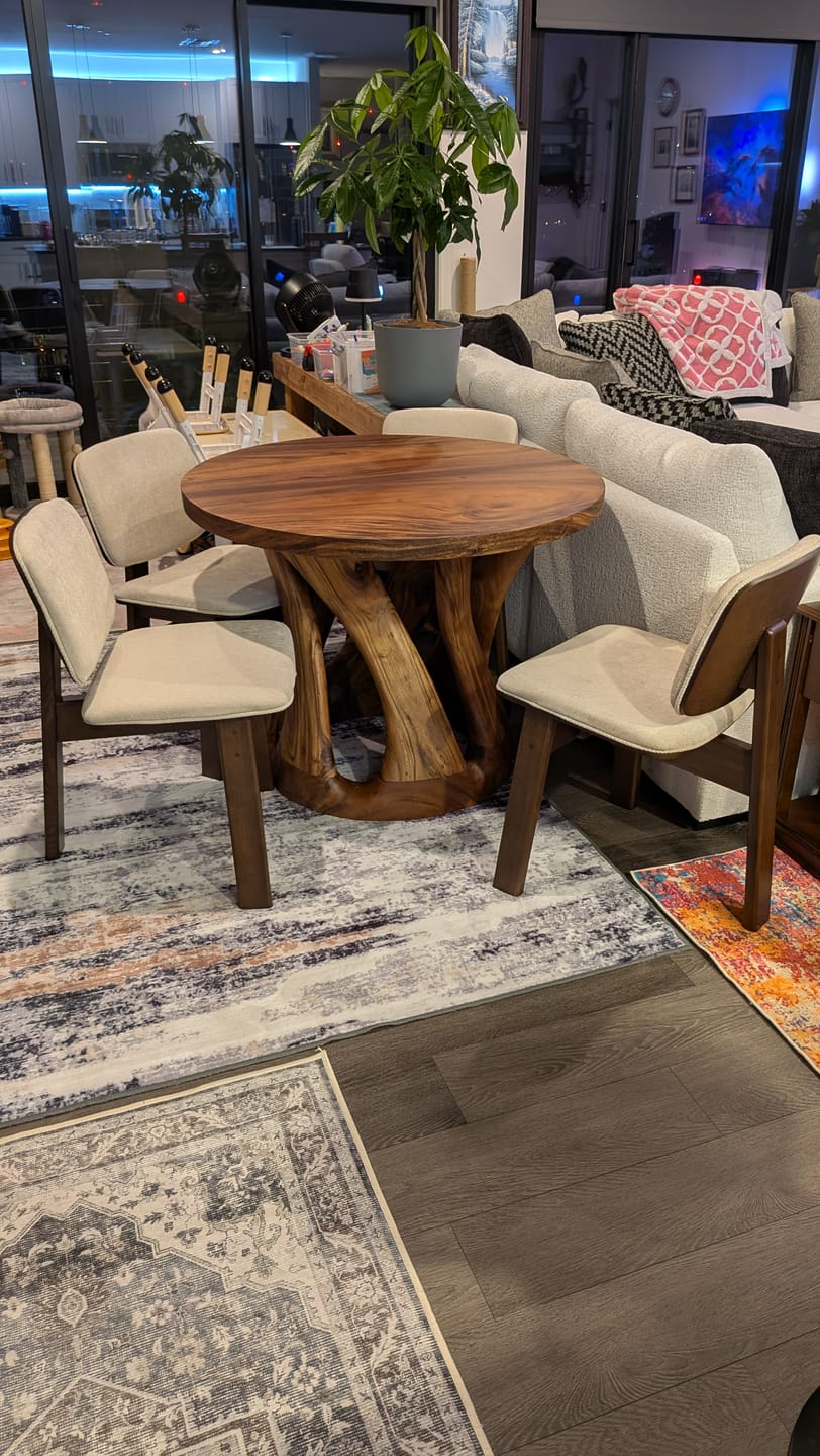 Customer photo review of Sculptural Round Dining Table For Contemporary Interior
