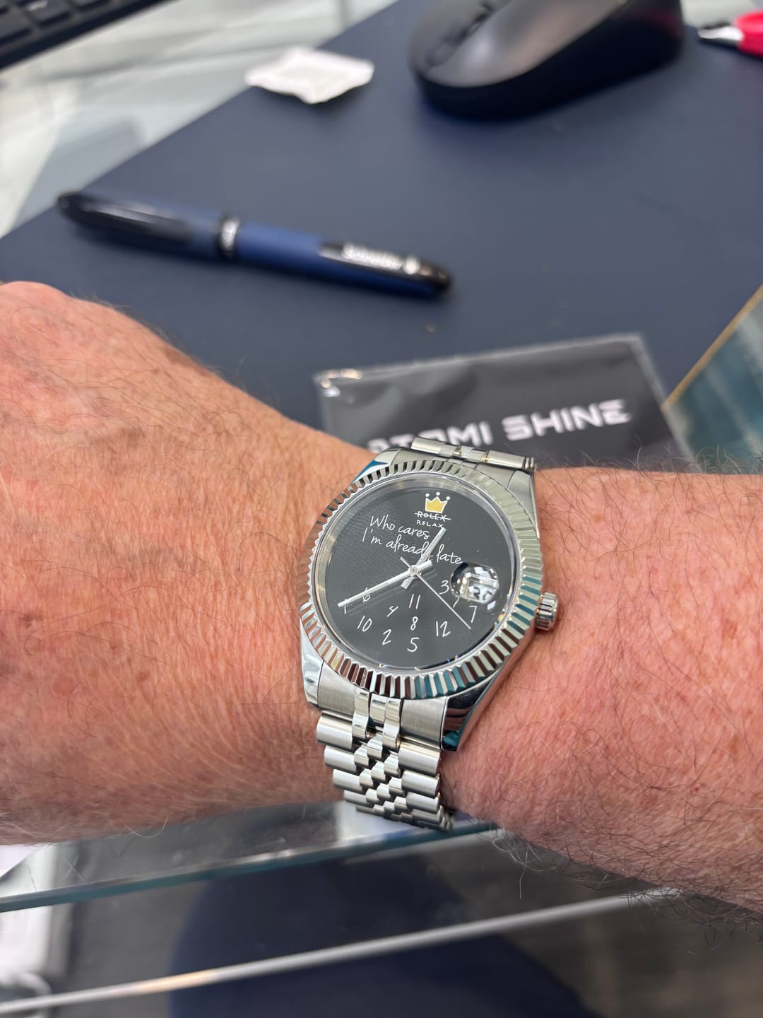 Customer photo review of EONDATE MAXI CLASSIC WATCH