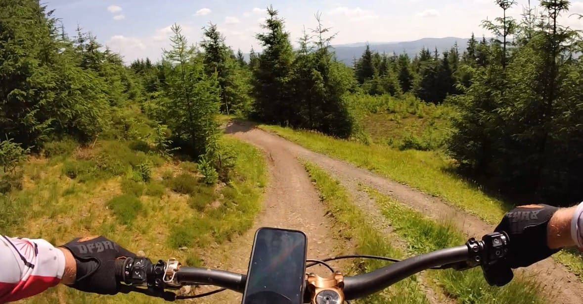 Customer photo review of Wraith | Gravity Gloves