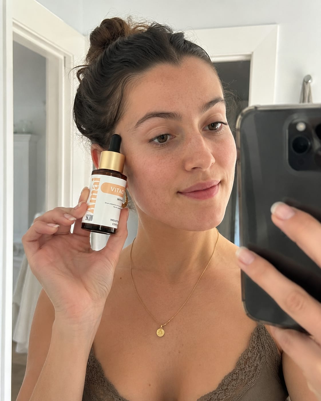 Customer photo review of Kit Glow Radiante | Antiarrugas y Luminosidad | AmaiSkin Uruguay