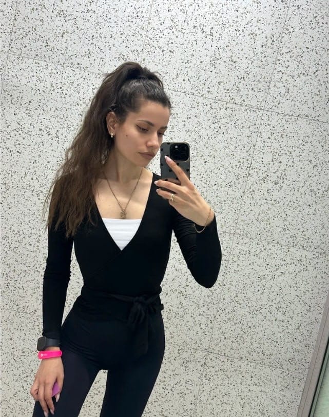 Customer photo review of Ballet Wrap Top