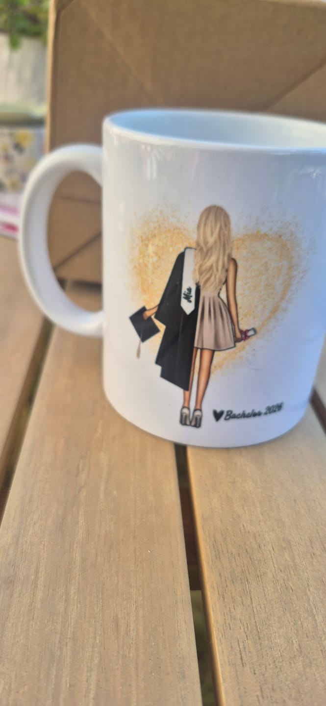 Customer photo review of Glückwunsch zum Abschluss - Personalisierte Tasse zum Abschluss, Abitur, Bachelor, Master, Ausbildung, Schule