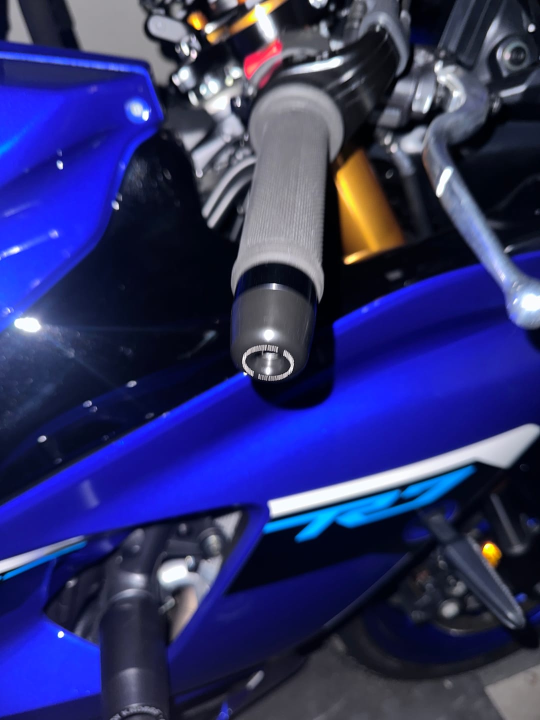 Customer photo review of Bar Ends for Yamaha R7 / R3 / MT03 & more