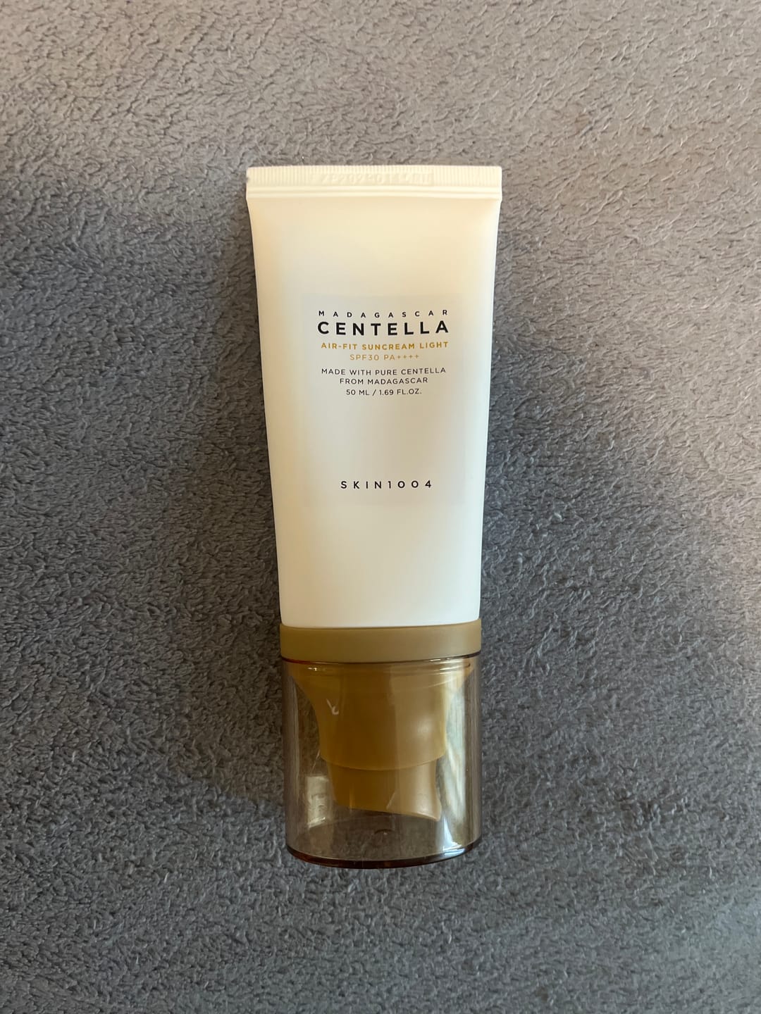 Customer photo review of Viegls saules aizsargkrēms Skin1004 Madagascar Centella Air-Fit Suncream Light SPF30 PA++++