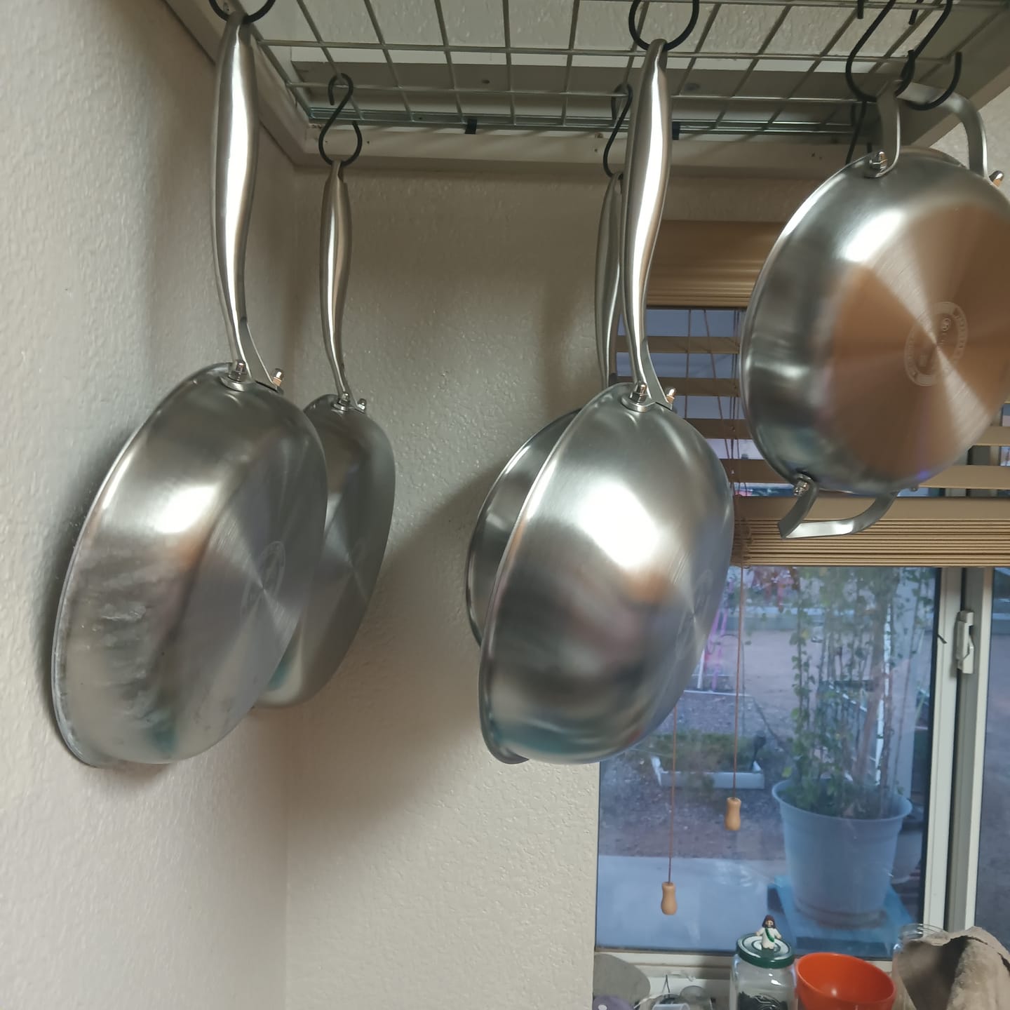 Customer photo review of Hand-Hammered Titanium Pan - 3-piece set
