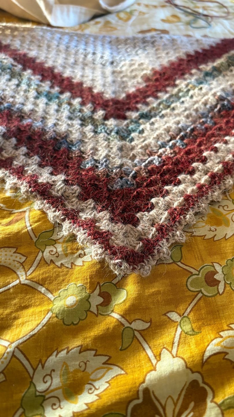 Customer photo review of Baby alpaca Lace rojo C843