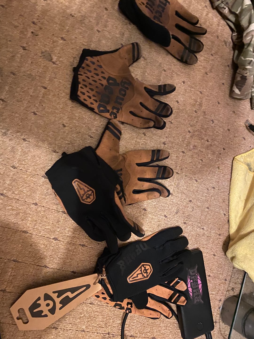 Customer photo review of Jobstopper | Gravity Gloves