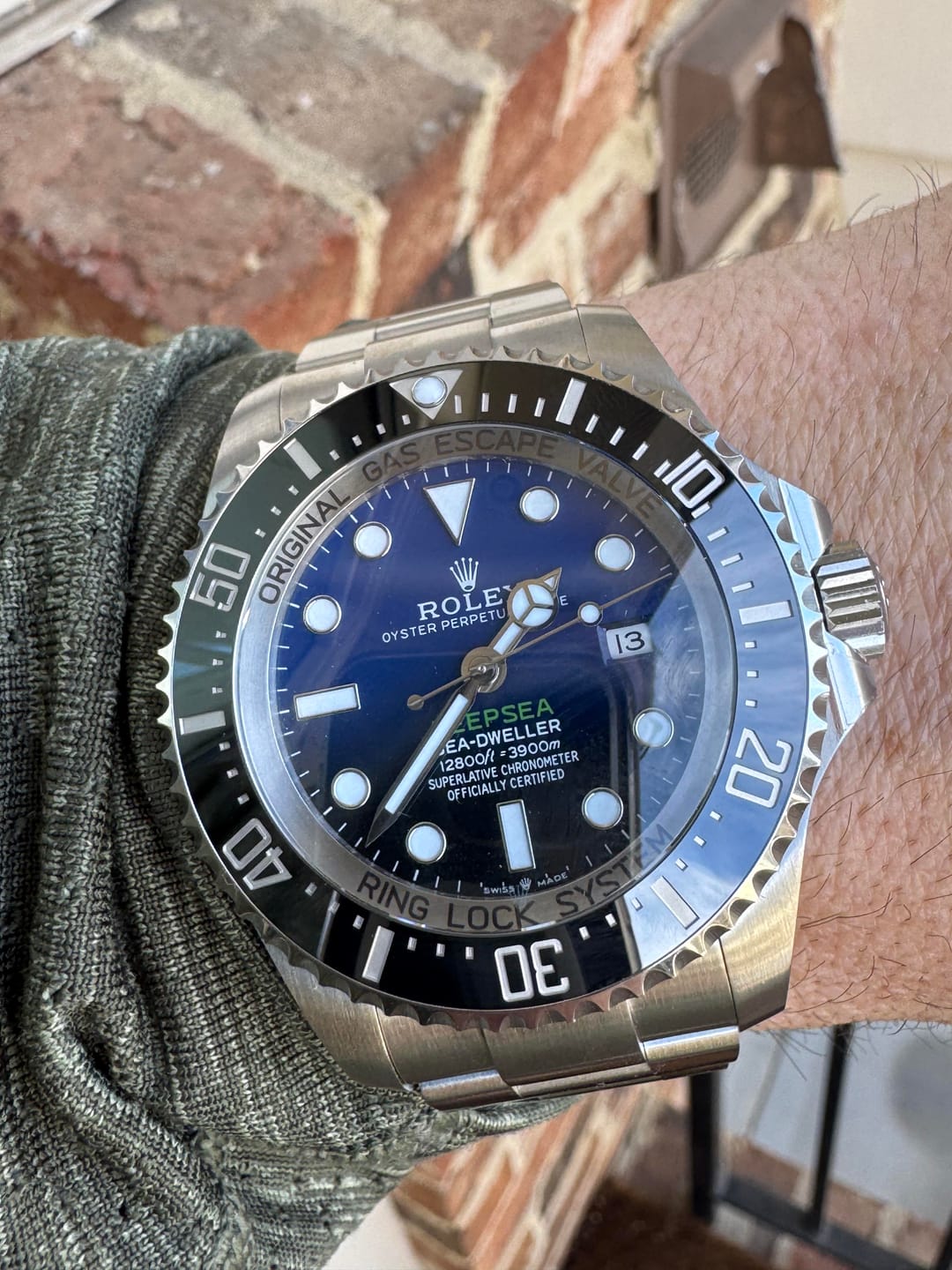Customer photo review of Rolex Daytona Rainbow GOLD
