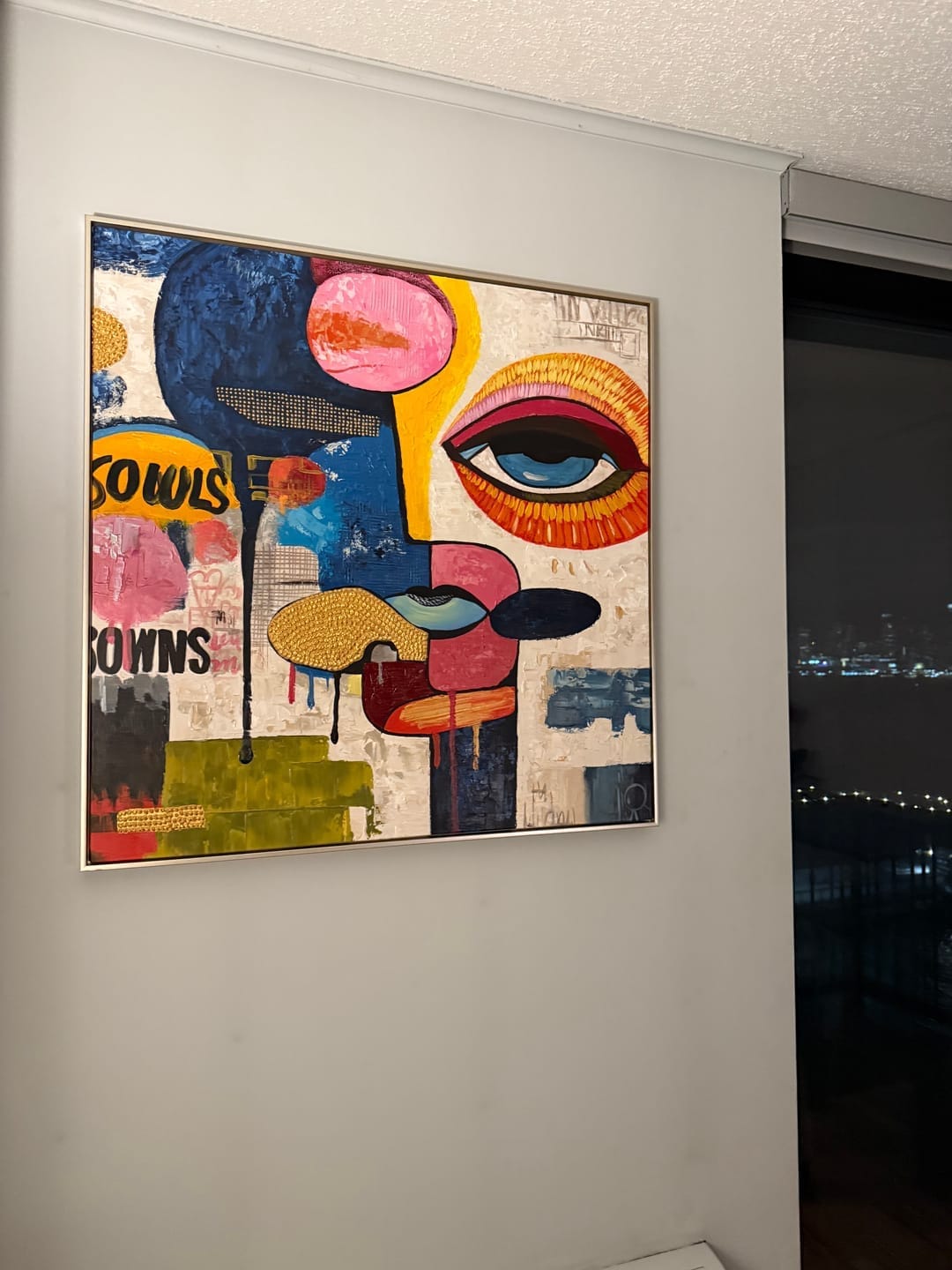 Customer photo review of Modern Pop Art Abstract Face Canvas Wall Art -KS#0264