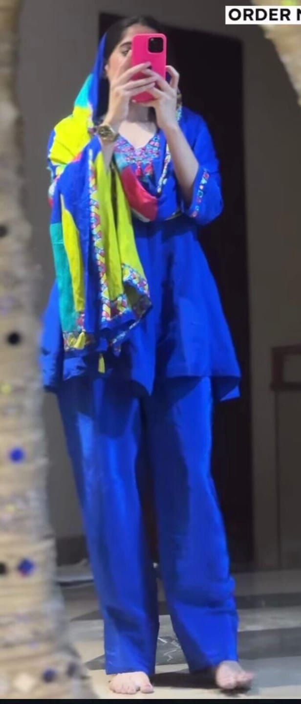 Customer photo review of Premium Crepe Electric Blue Farsi Salwar Set