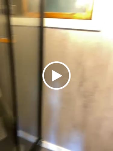 Kundeanmeldelse med video av Cement kontaktplast