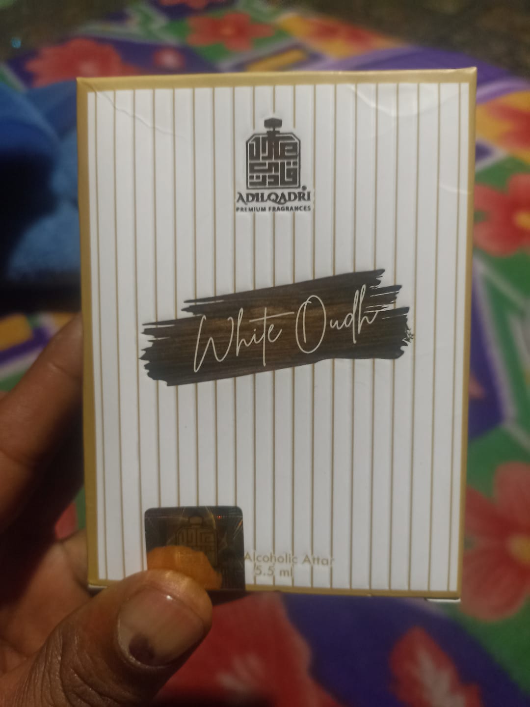 Customer photo review of White Oudh Luxury Attar Perfume