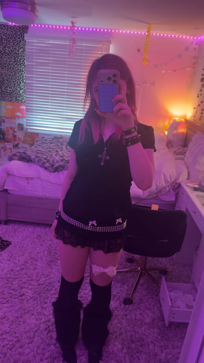 Customer photo review of Camille Dark Classic Ruched Shirt Top