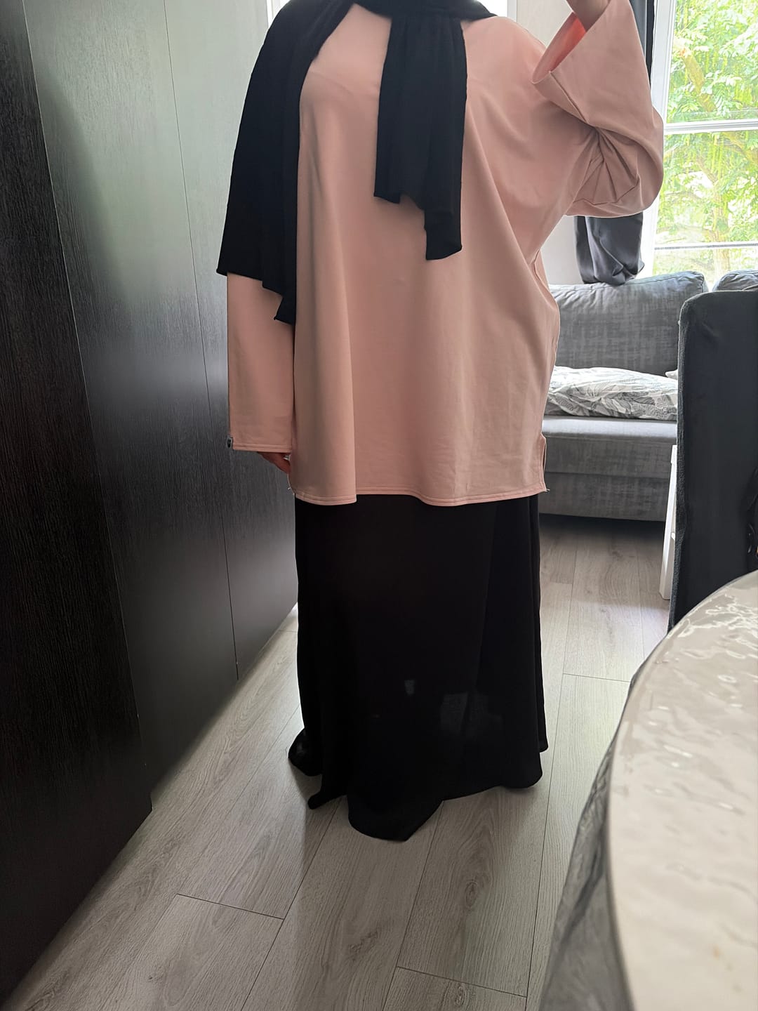 Customer photo review of Oversized Long-sleeved T-shirt - Pink