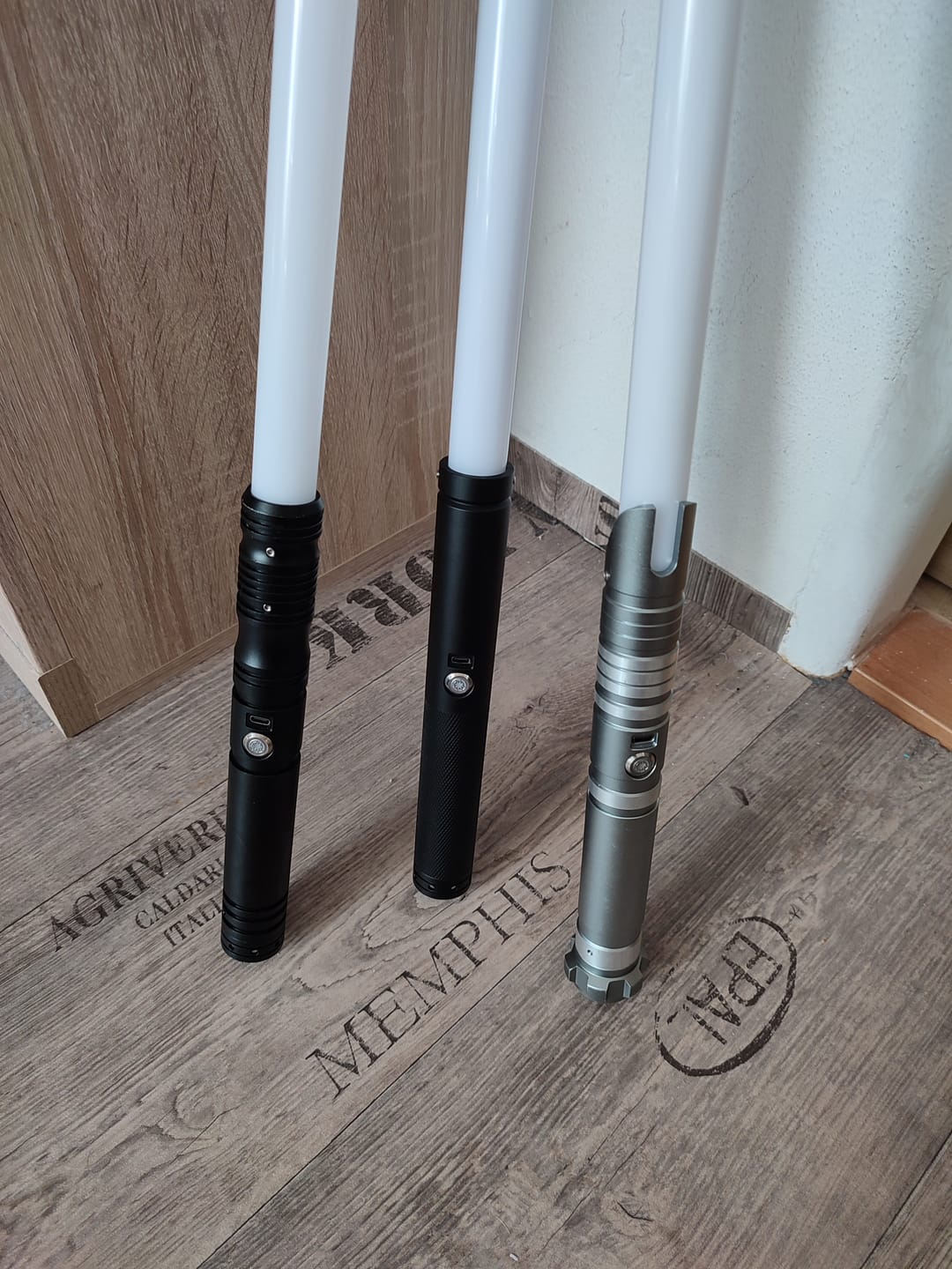 Customer photo review of Nova Saber WorldWide - The Affordable One
