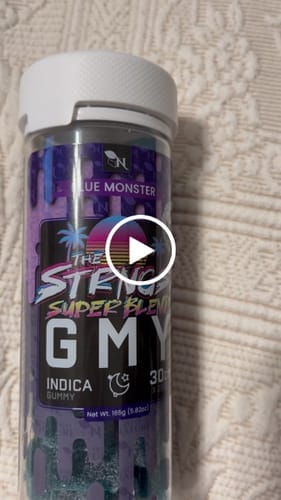 Customer photo review of THE STRONGEST GMY - 30CT Pineapple Spritz 6000mg (200mg ea.) - INDICA