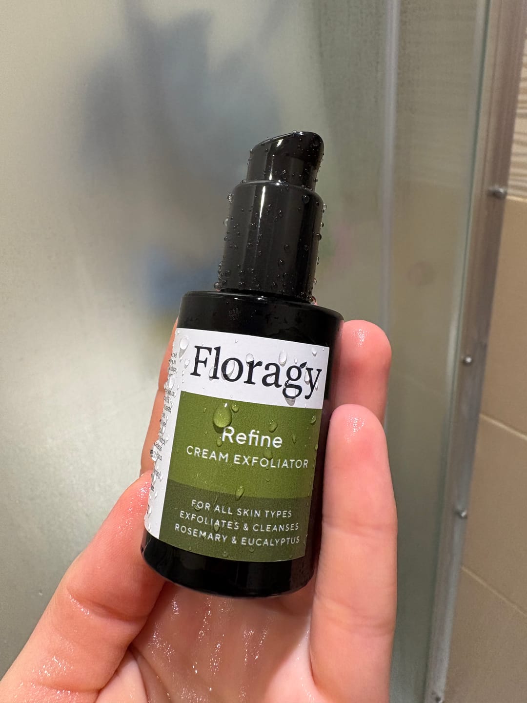 Customer photo review of Refine – Exfoliating Cleanser
