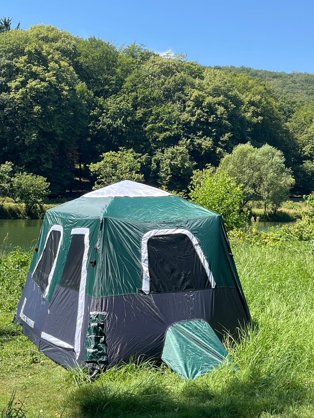 Customer photo review of [PRÉ-COMMANDE] 2-Step Cabin Tent – Très grande taille + Bâche de camping OFFERTE (jusqu’à 10 personnes, FR) — Expédition avant le 16 septembre