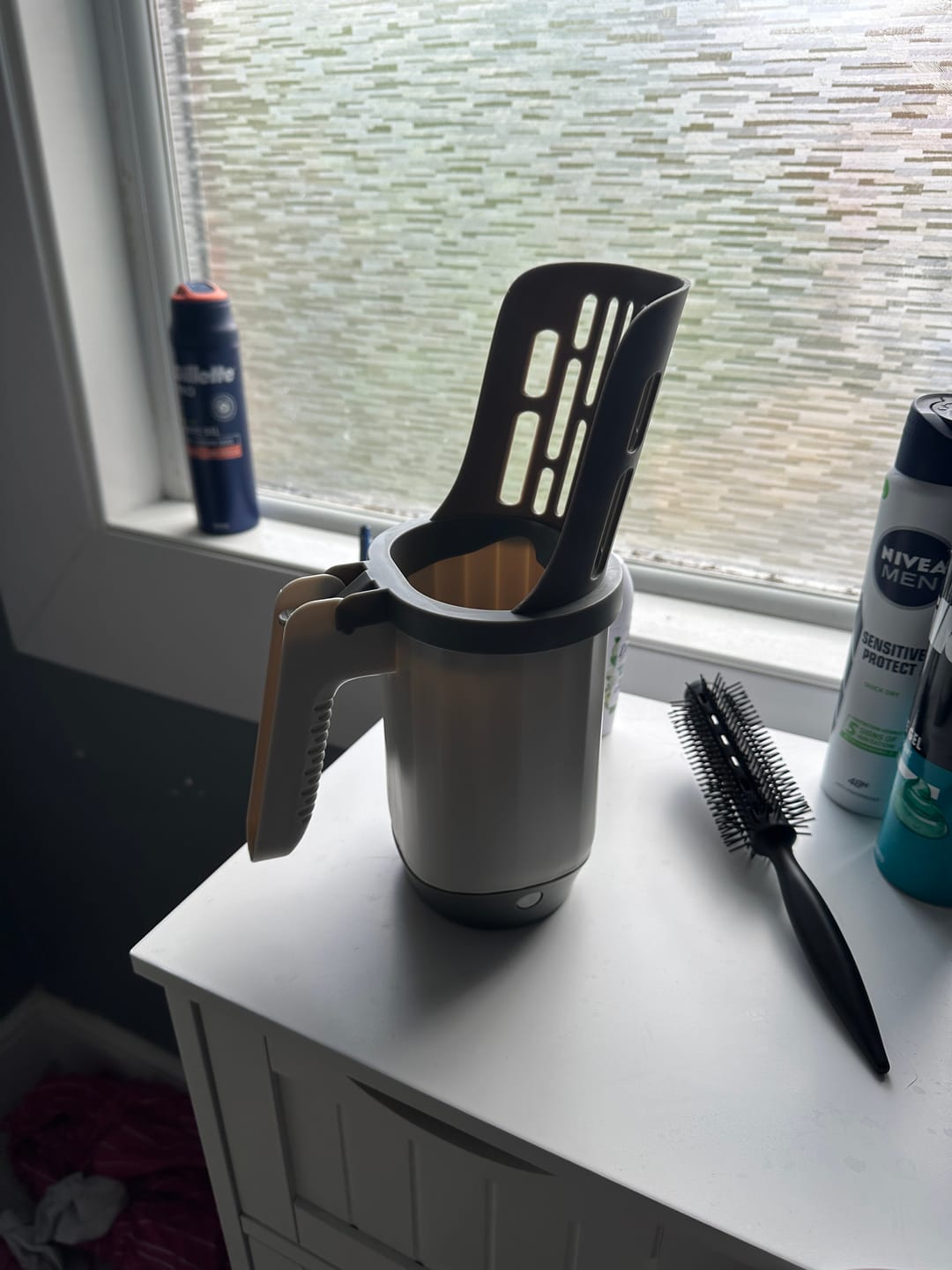 Customer photo review of PurrScoop™ | The Mess-Free Cat Litter Scoop
