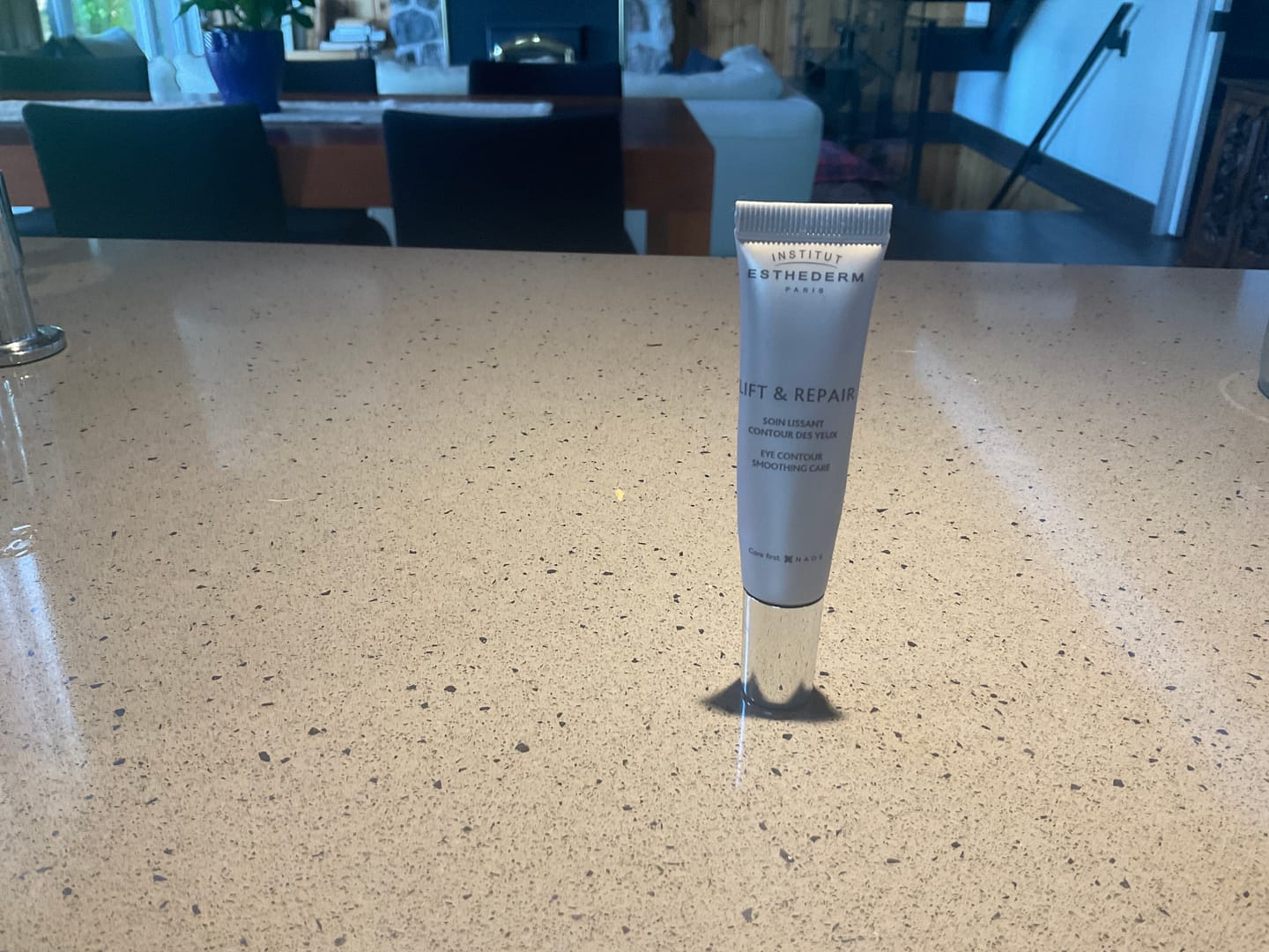 Customer photo review of Lift & Repair - Soin Lissant Contour Des Yeux