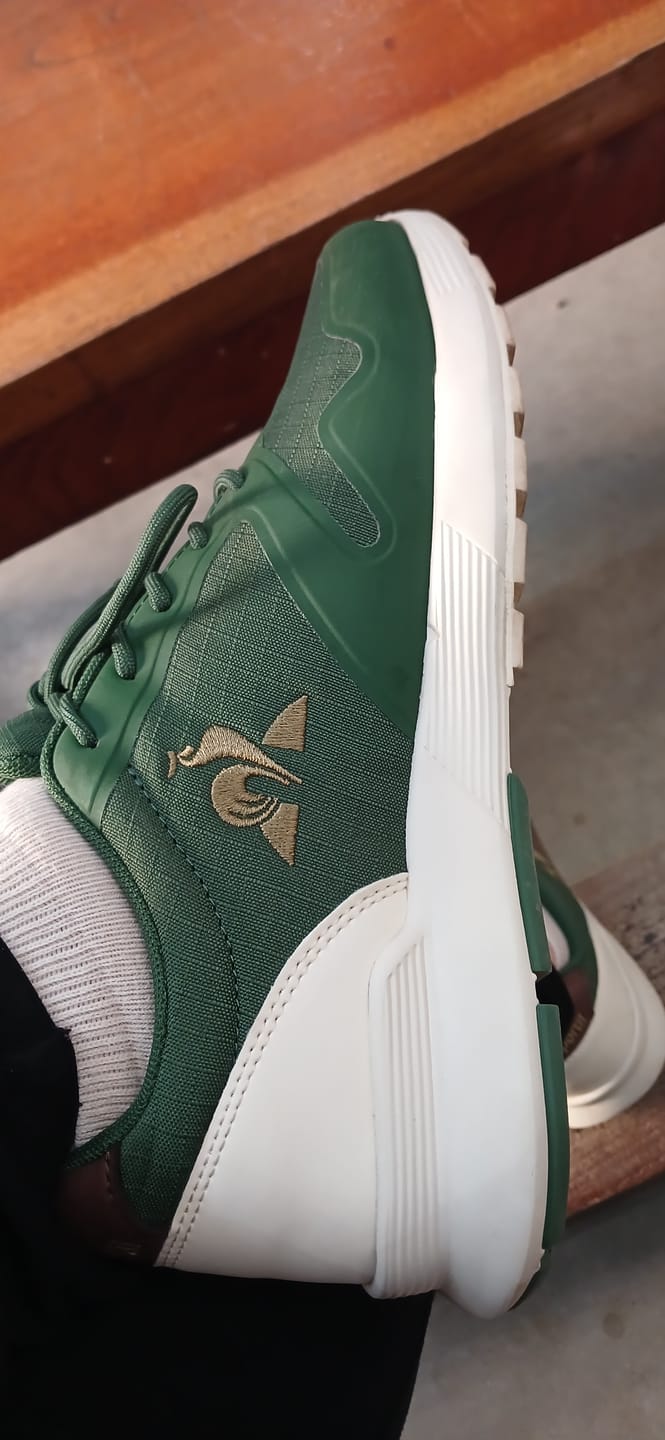 Customer photo review of Zapatillas Le Coq Sportif Omega X Sport Verde Marrón Crudo