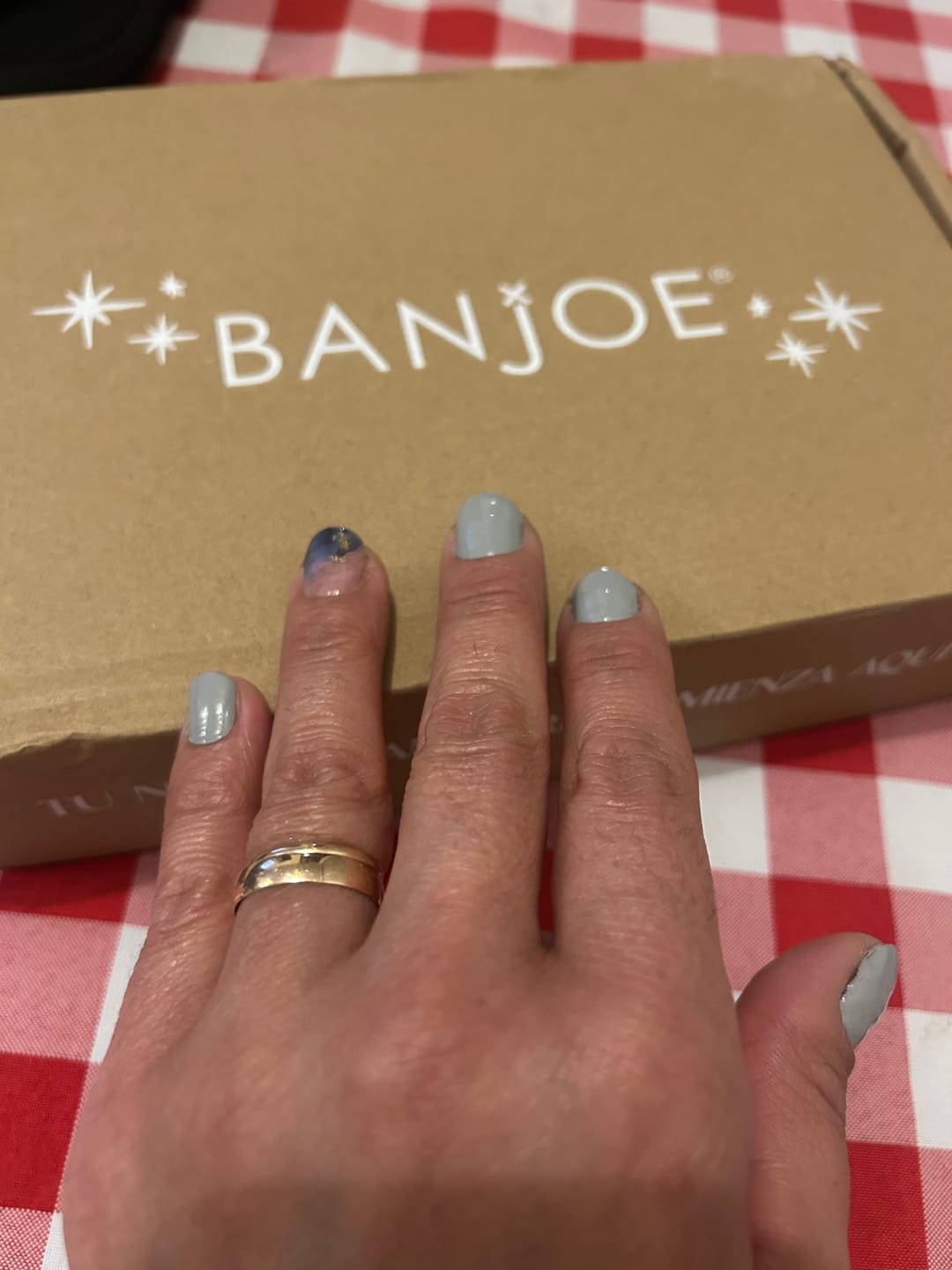 Customer photo review of Gris Sólido | Esmalte
