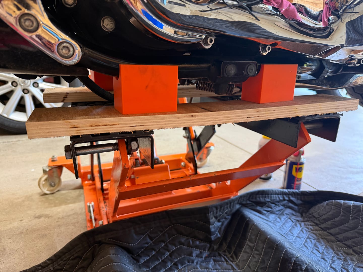 Customer photo review of 99-17 Dyna lift block adapters