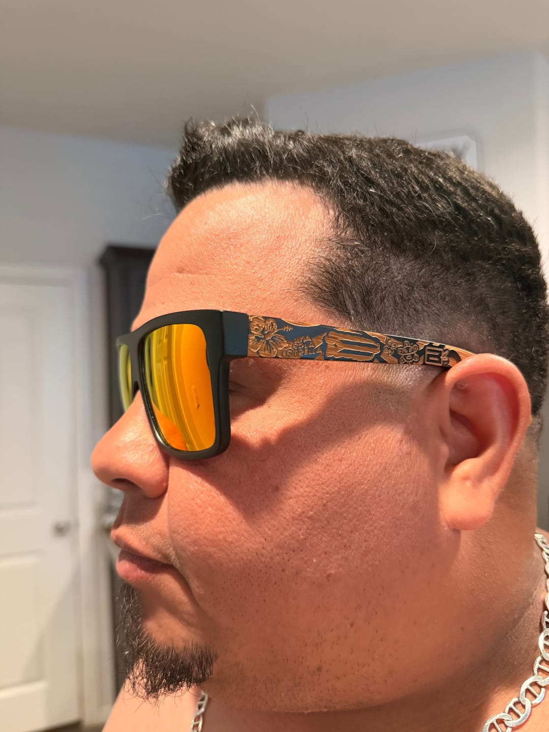 Customer photo review of Mis Raíces  Fire Red