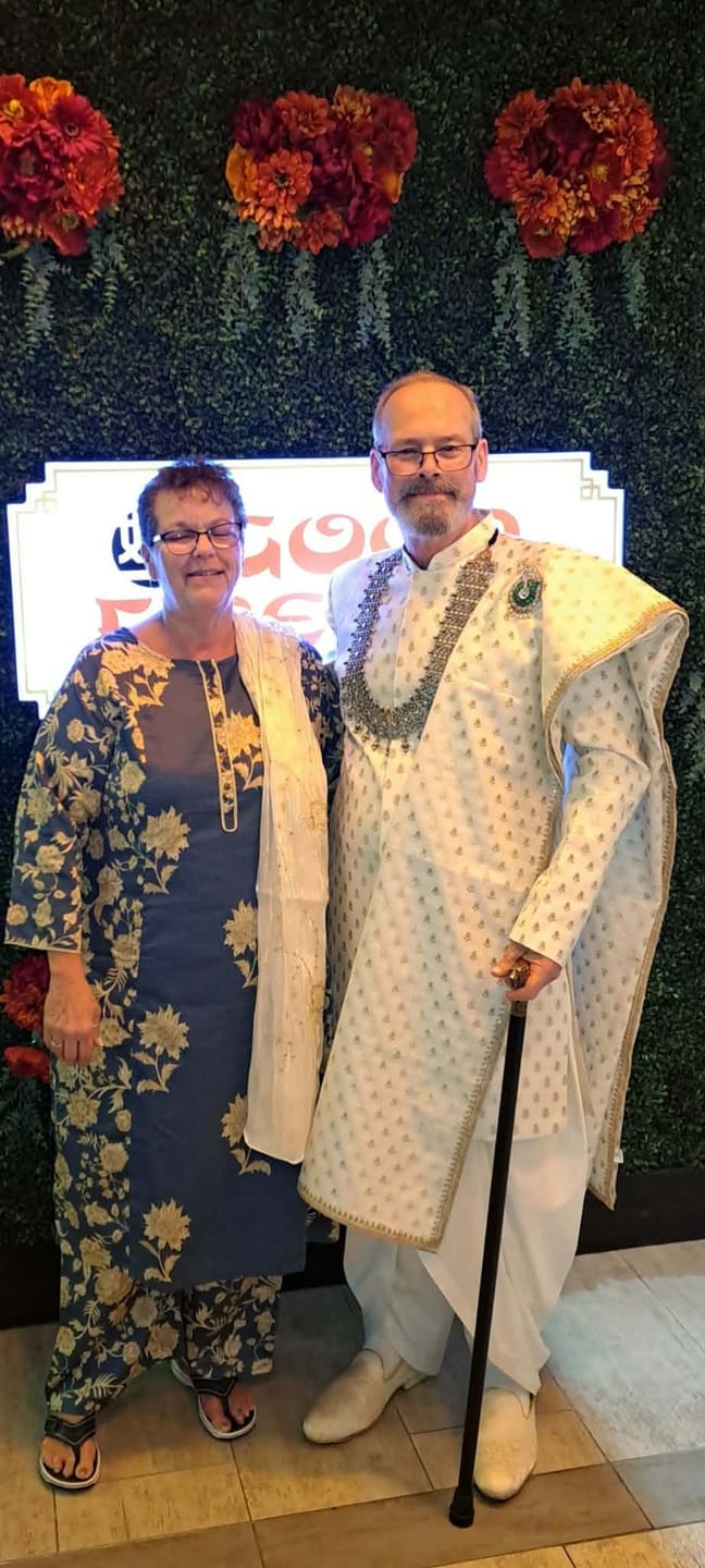 Customer photo review of Men's White Cotton Blend Indowestern Pant And Dupatta Set