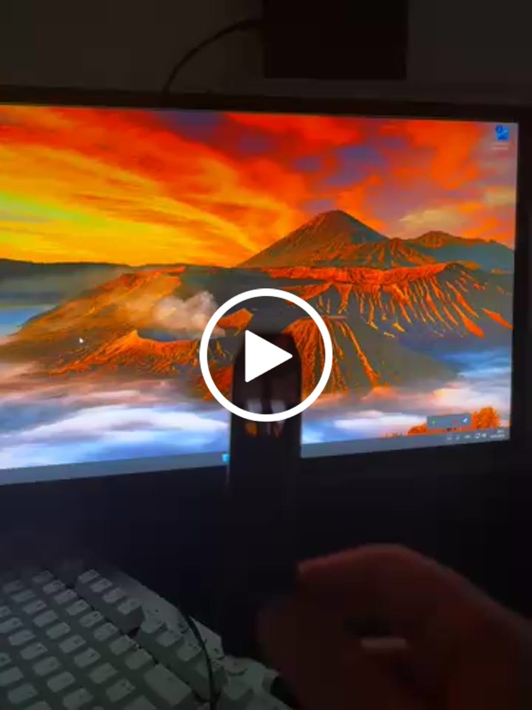 Customer video review of THC Zkittlez Vape (1 ml / 95 %)