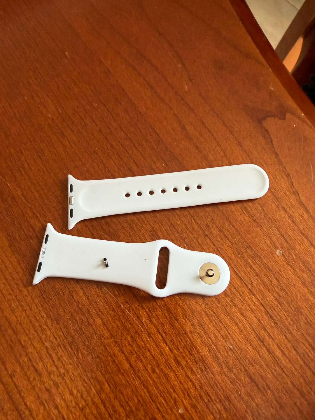 Customer photo review of Silicone Solid Band - For Apple Watch - Snow White