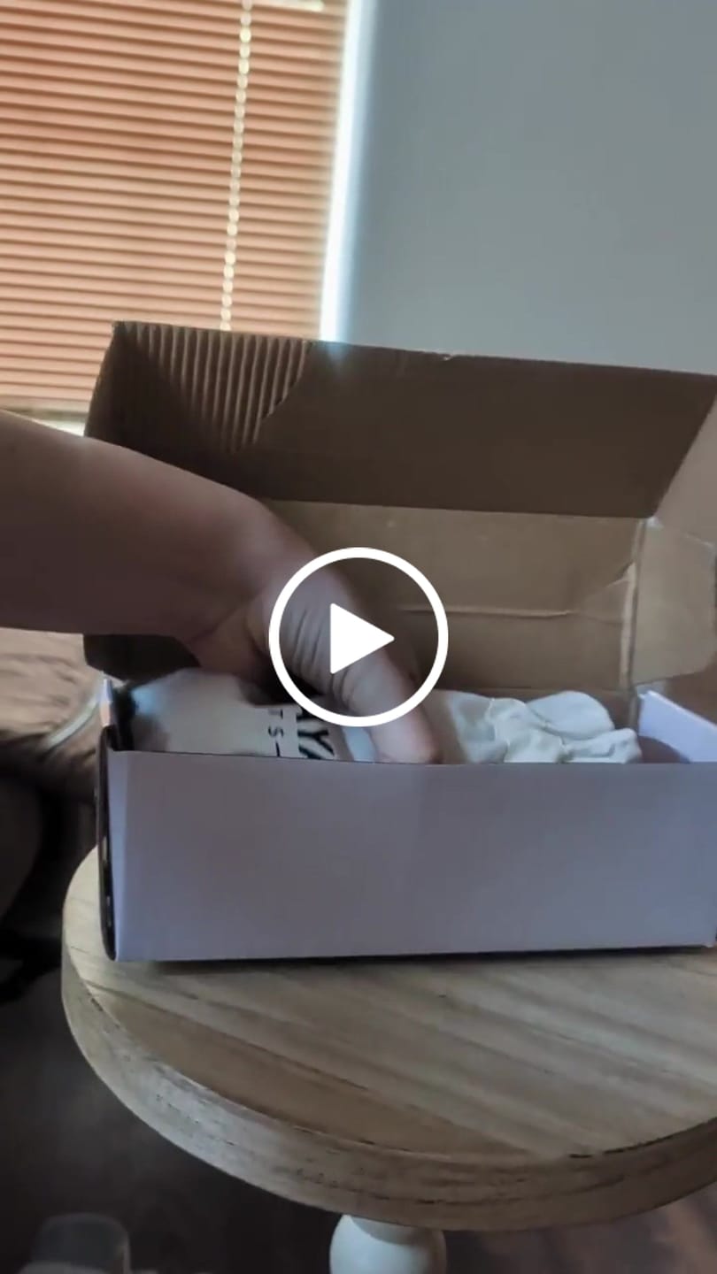 Customer video review of Himalayan Salt Foot Roller 8"