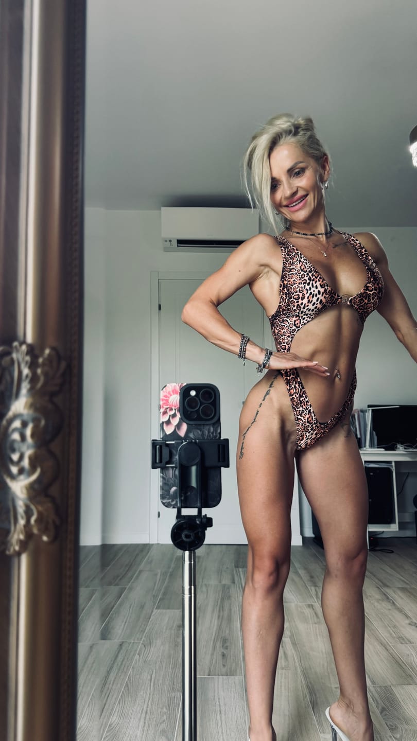 Customer photo review of Swimsuit BonaBombita Leopard