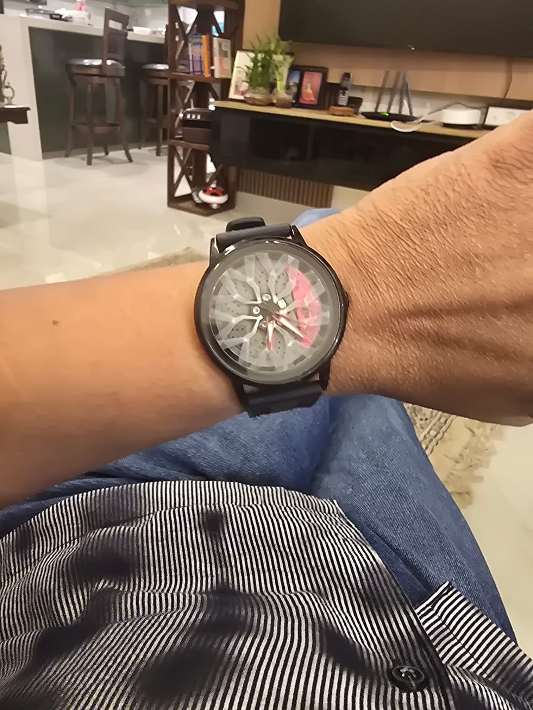 Customer photo review of HMN™ INDIA Speed Star GT Wheels Rolling Creative Watch - Limited Edition