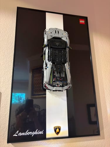 Customer photo review of LED Wall Display Frame for LEGO® Technic F1 42115 Lamborghini Sián FKP 37