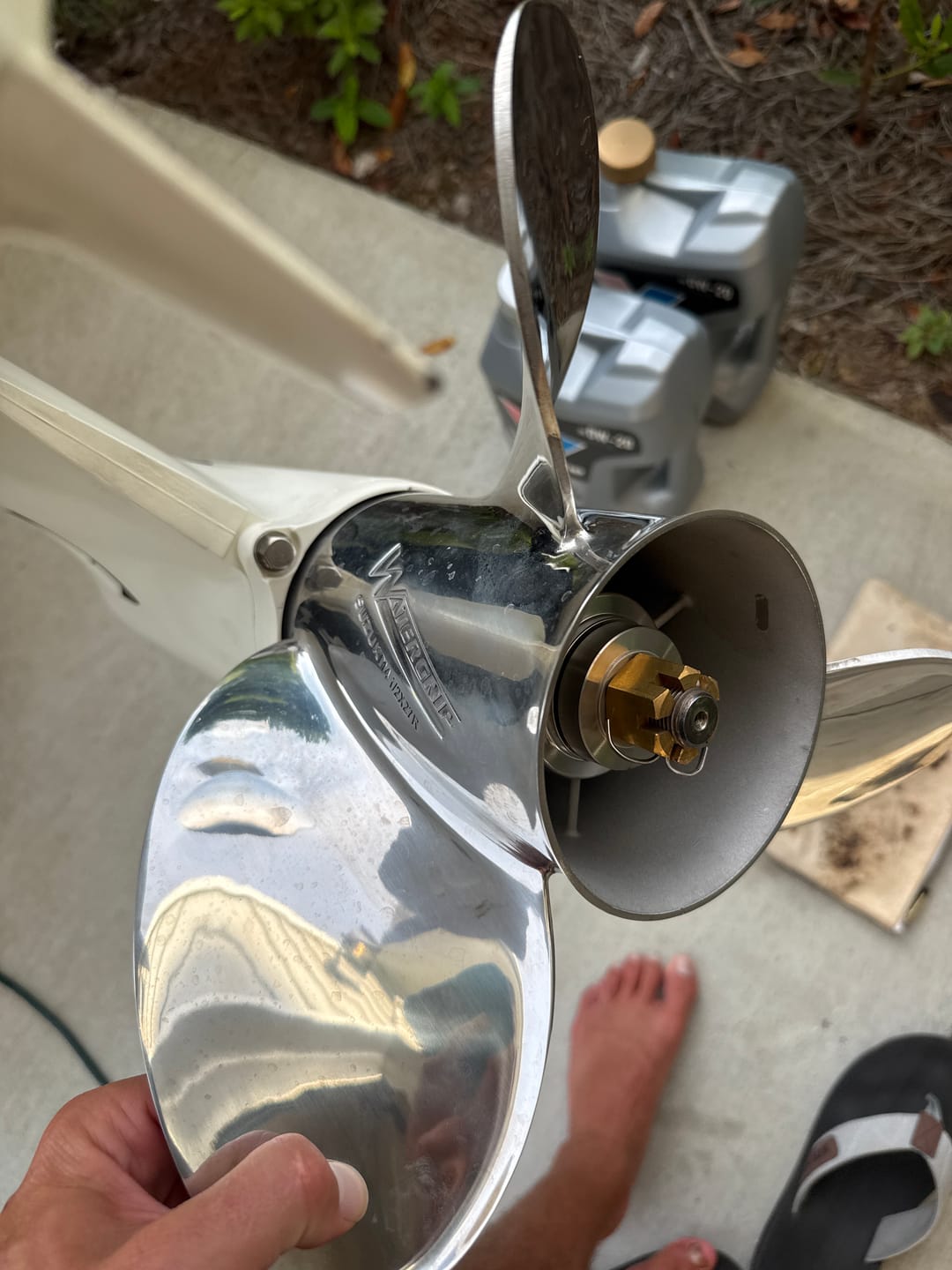 Customer photo review of Suzuki Propeller Hardware Kits - DF150A-300AP (Watergrip Propeller)
