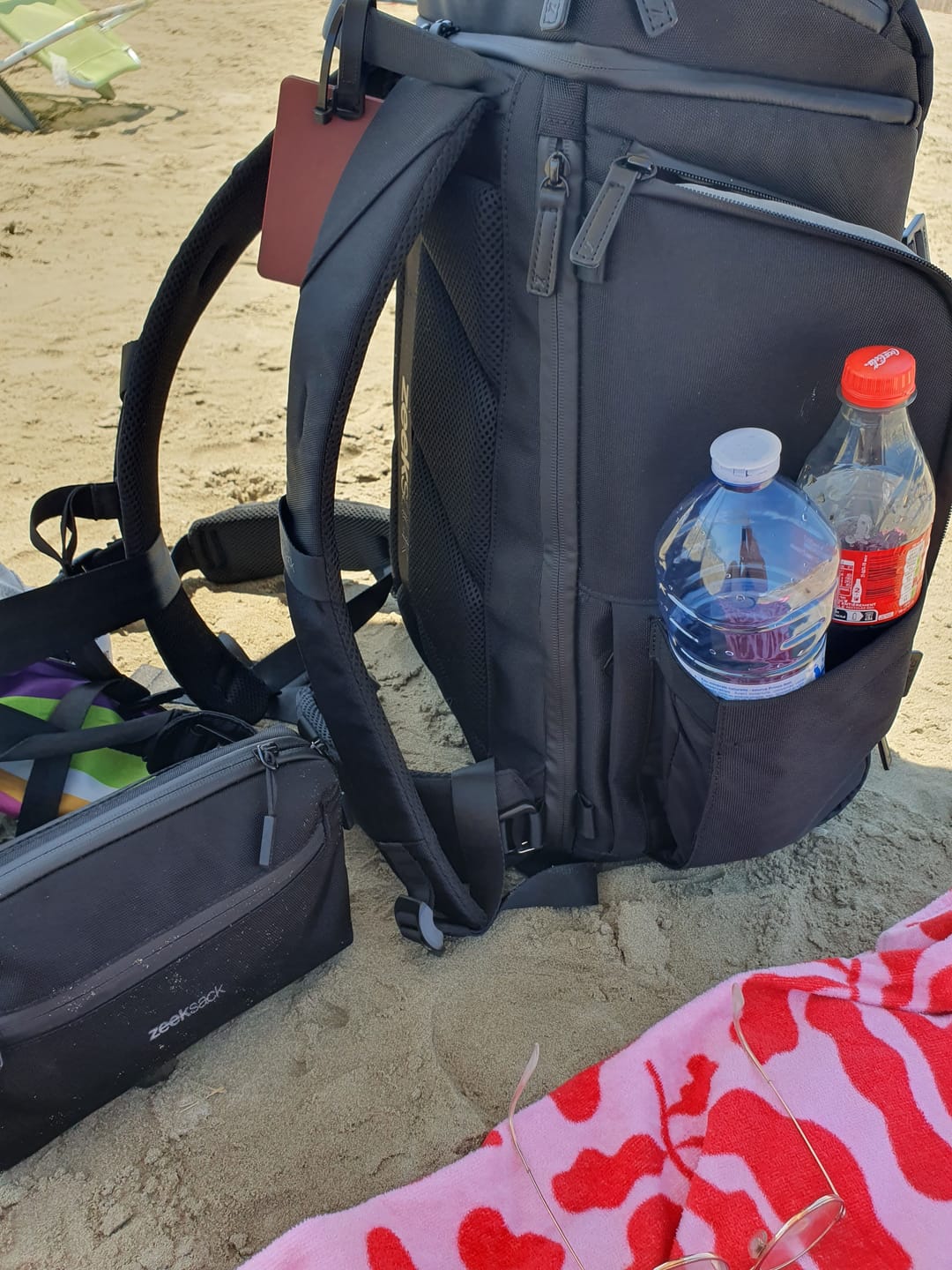 Customer photo review of Crossbody Organizer