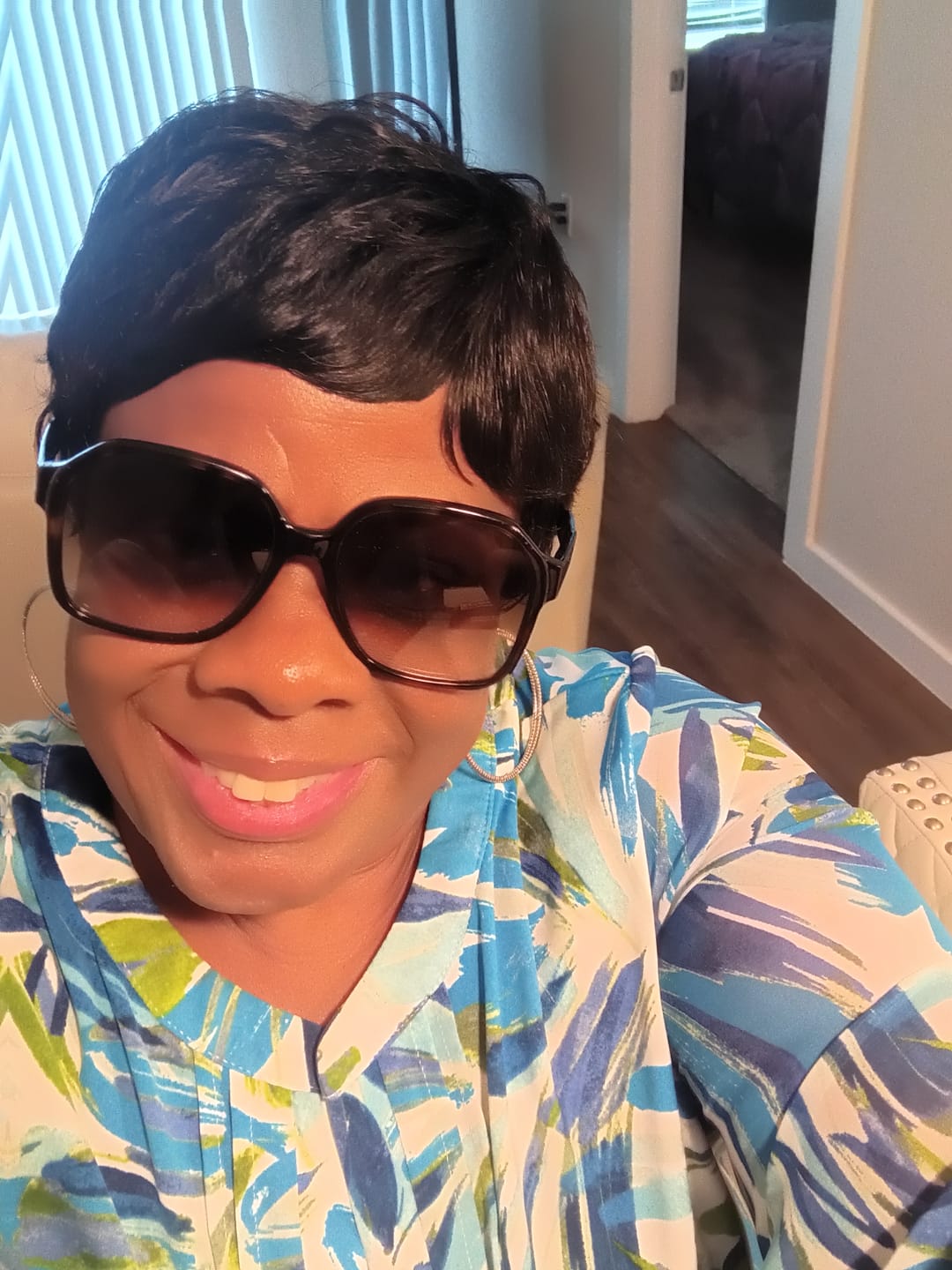 Customer photo review of Sensationnel Instant Fashion Full Wig - ANITA