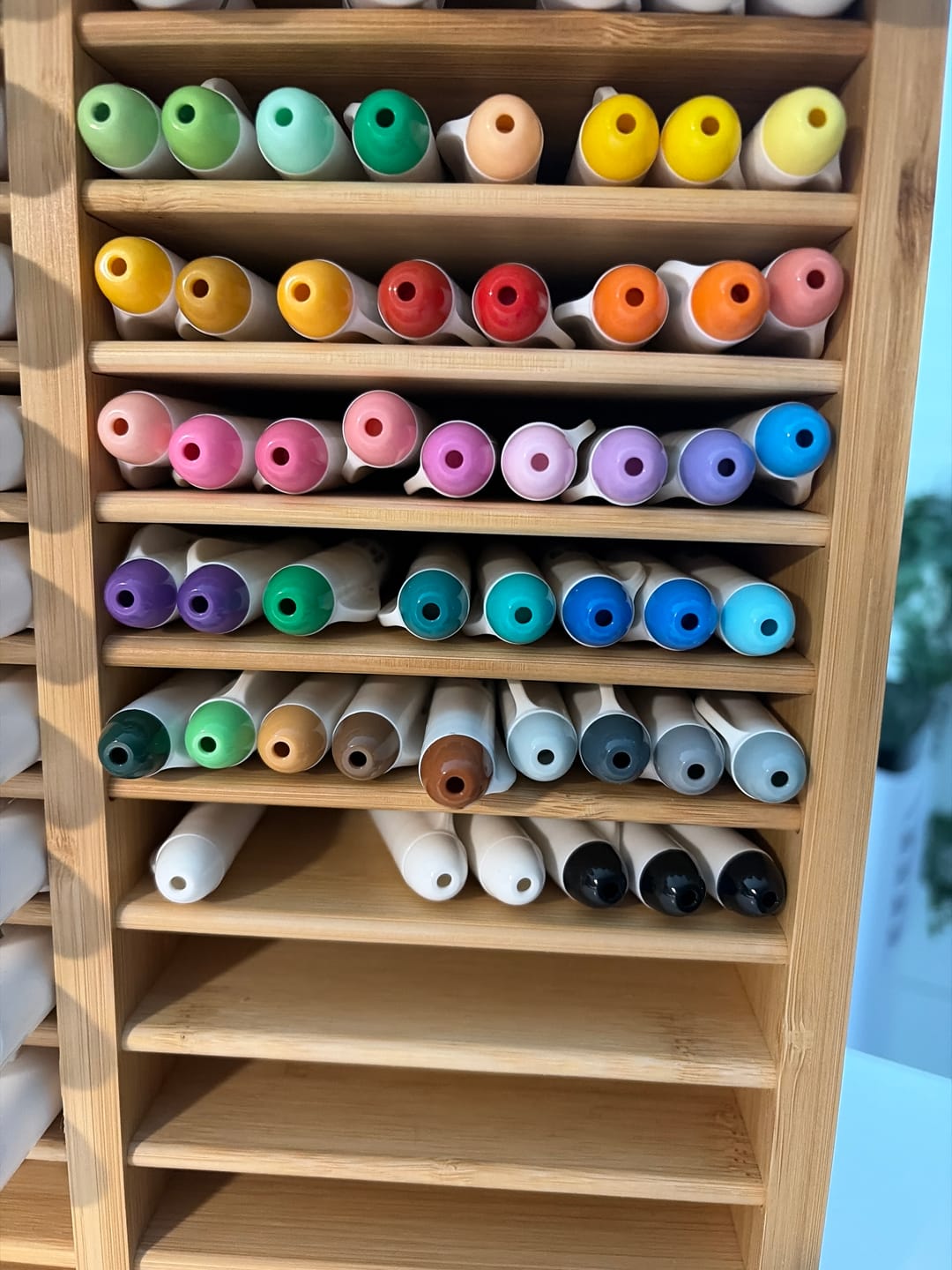 Customer photo review of Ohuhu Nahuku Direct-ink Acrylic Markers