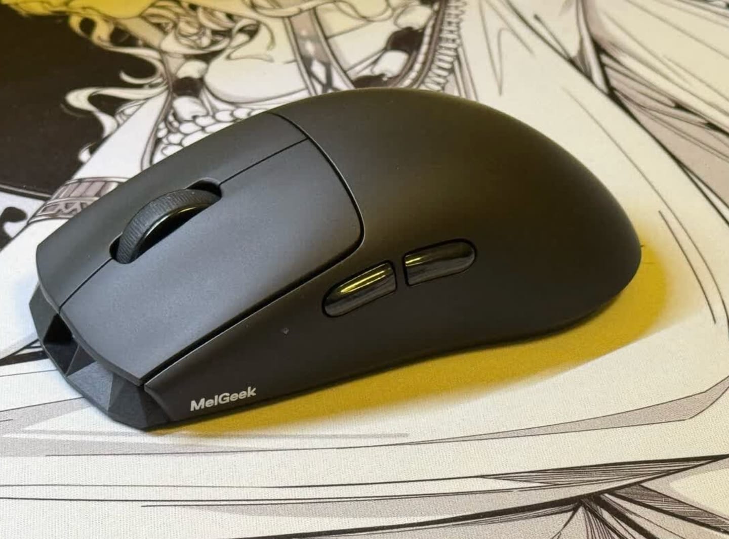 Customer photo review of Horus Lightweight 8k Polling Gaming Mouse