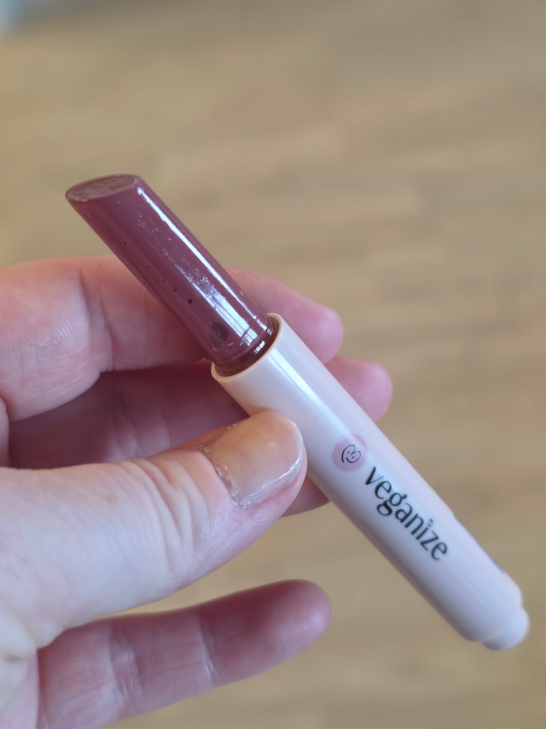 Customer photo review of Veganize Collagen Lip Glass Balm (1,8g) Lipgloss