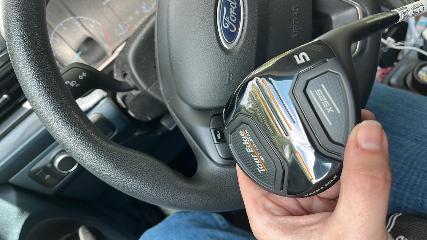 Customer photo review of Certified Pre-Owned Hot Launch X525 Fairway