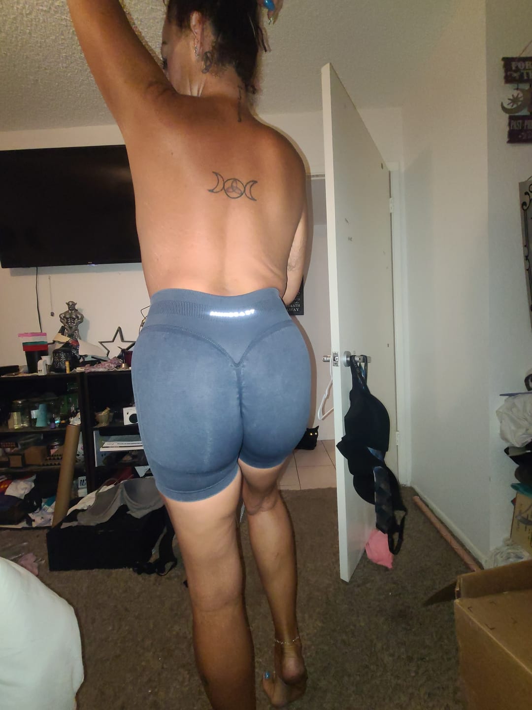 Customer photo review of SoftSculpt Shorts