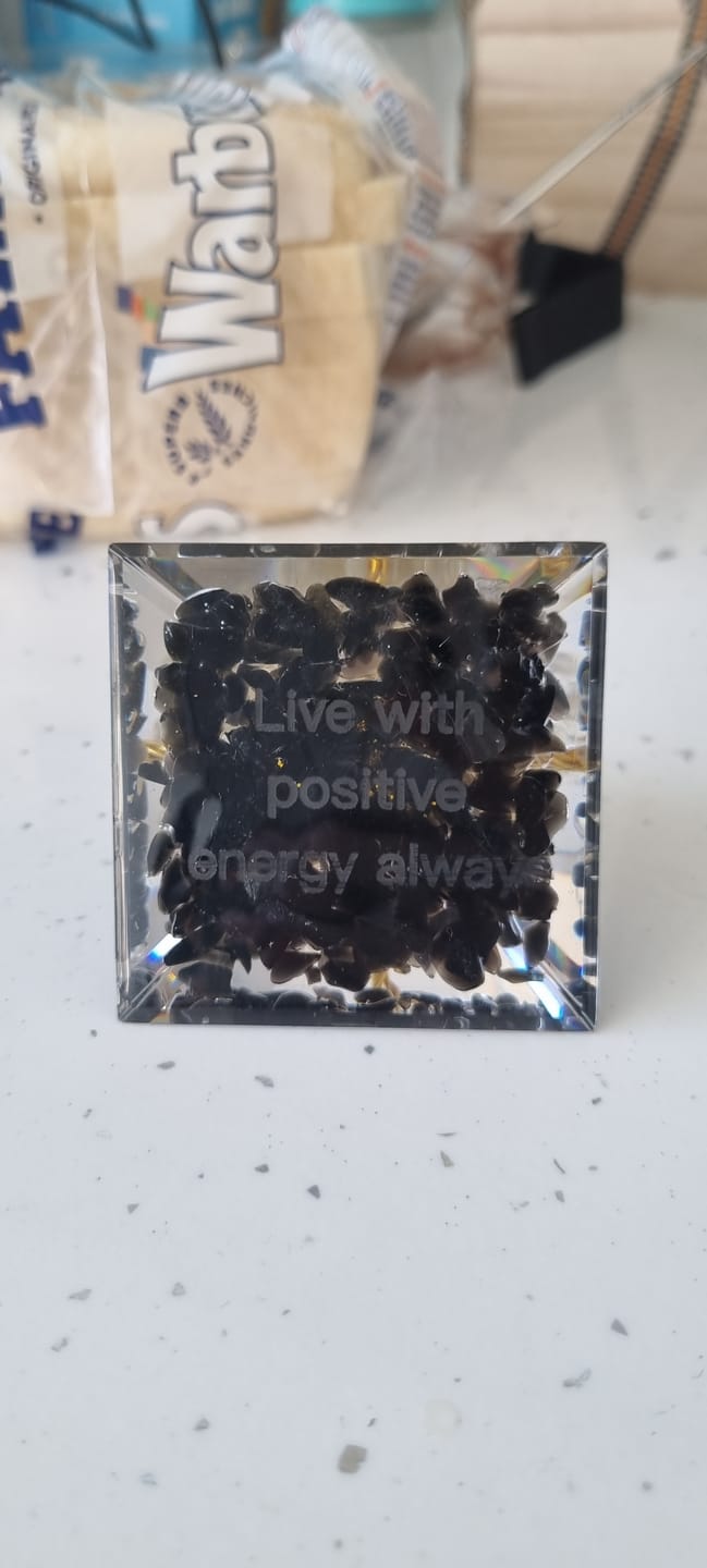 Customer photo review of Olivenorma Citrine Obsidian Tree Of Life Orgone Pyramid